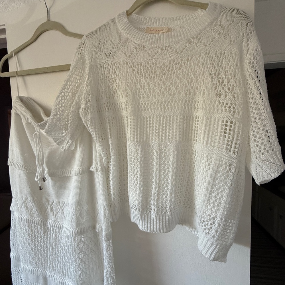 Solitaire White Knit 2 pc. Worn once. Size L - Picture 3 of 6